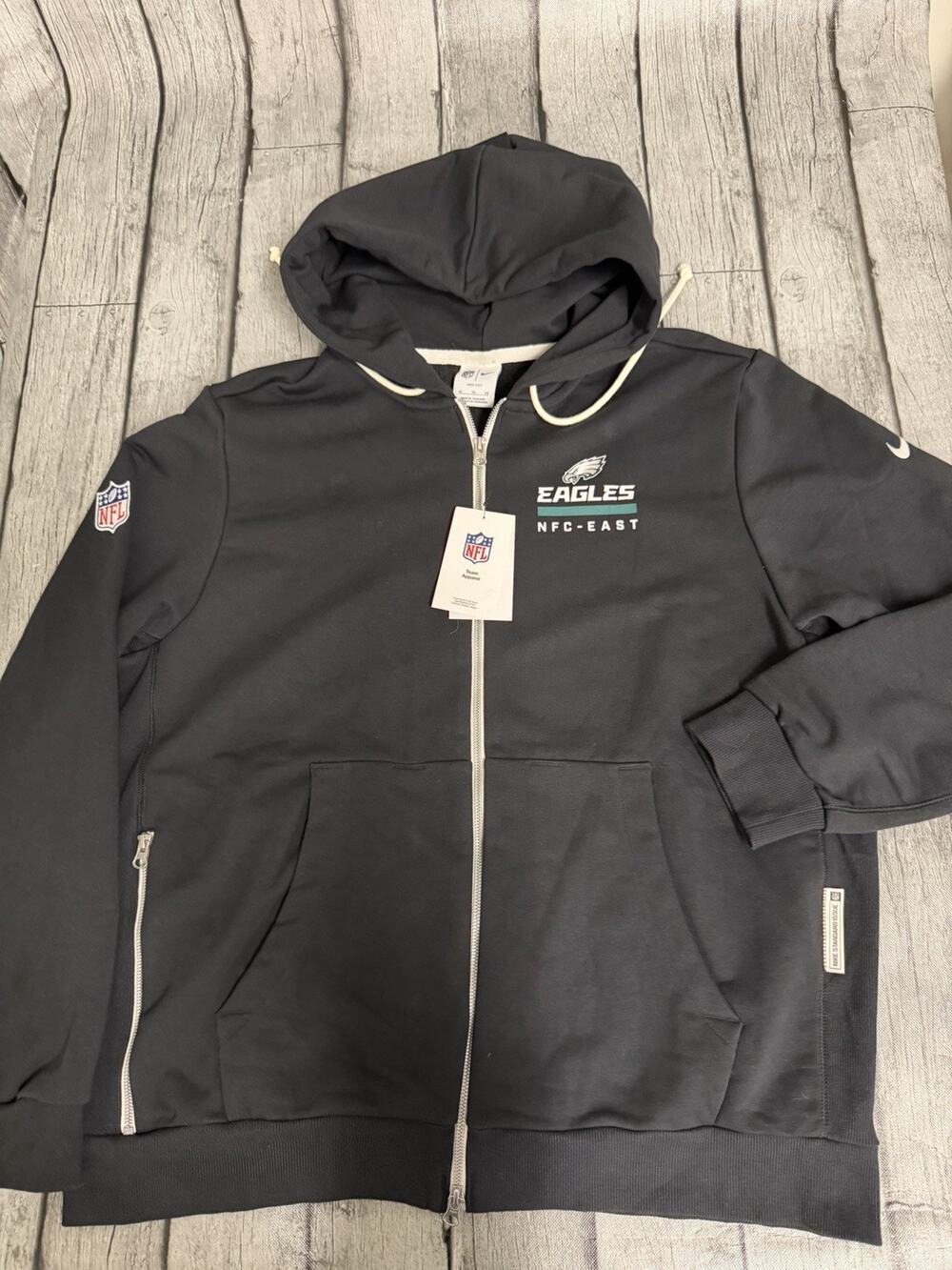 NWT Men's Nike Black Philadelphia Eagles Sideline Full Zip Hoodie XL